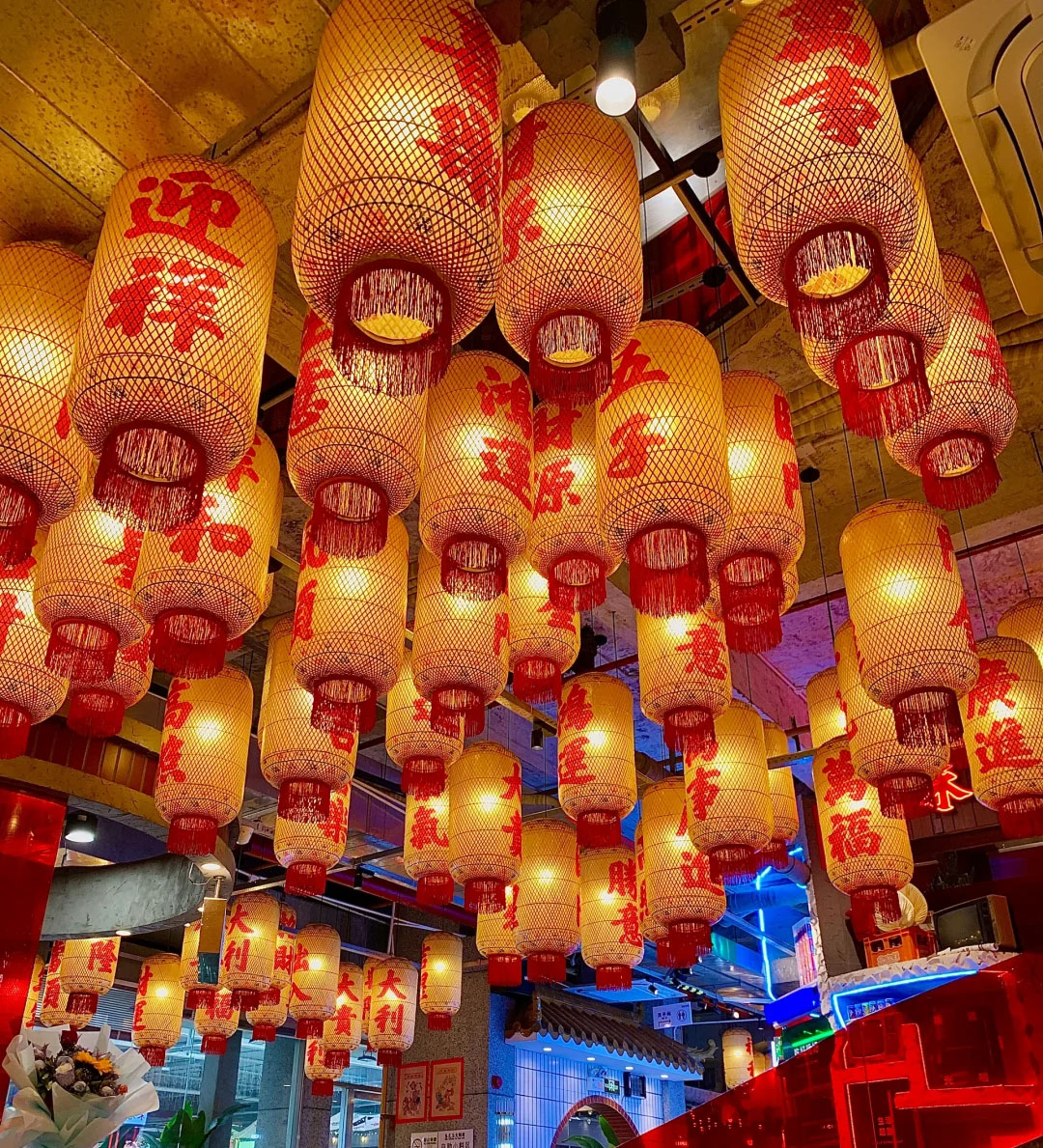 trang trí Tết 2025 nhà hàng