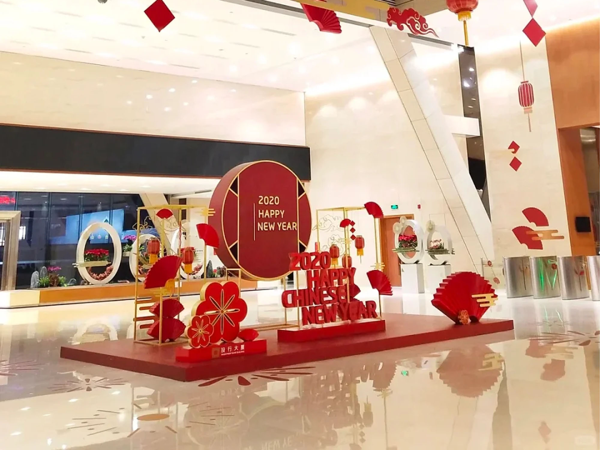 Trang trí tết tại trung tâm thương mại